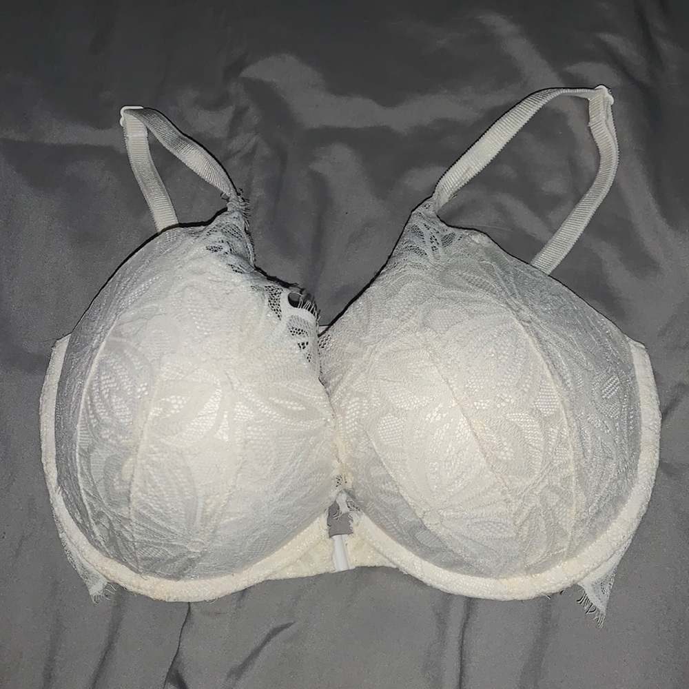 32DD Victoria’s Secret Pink push up bra